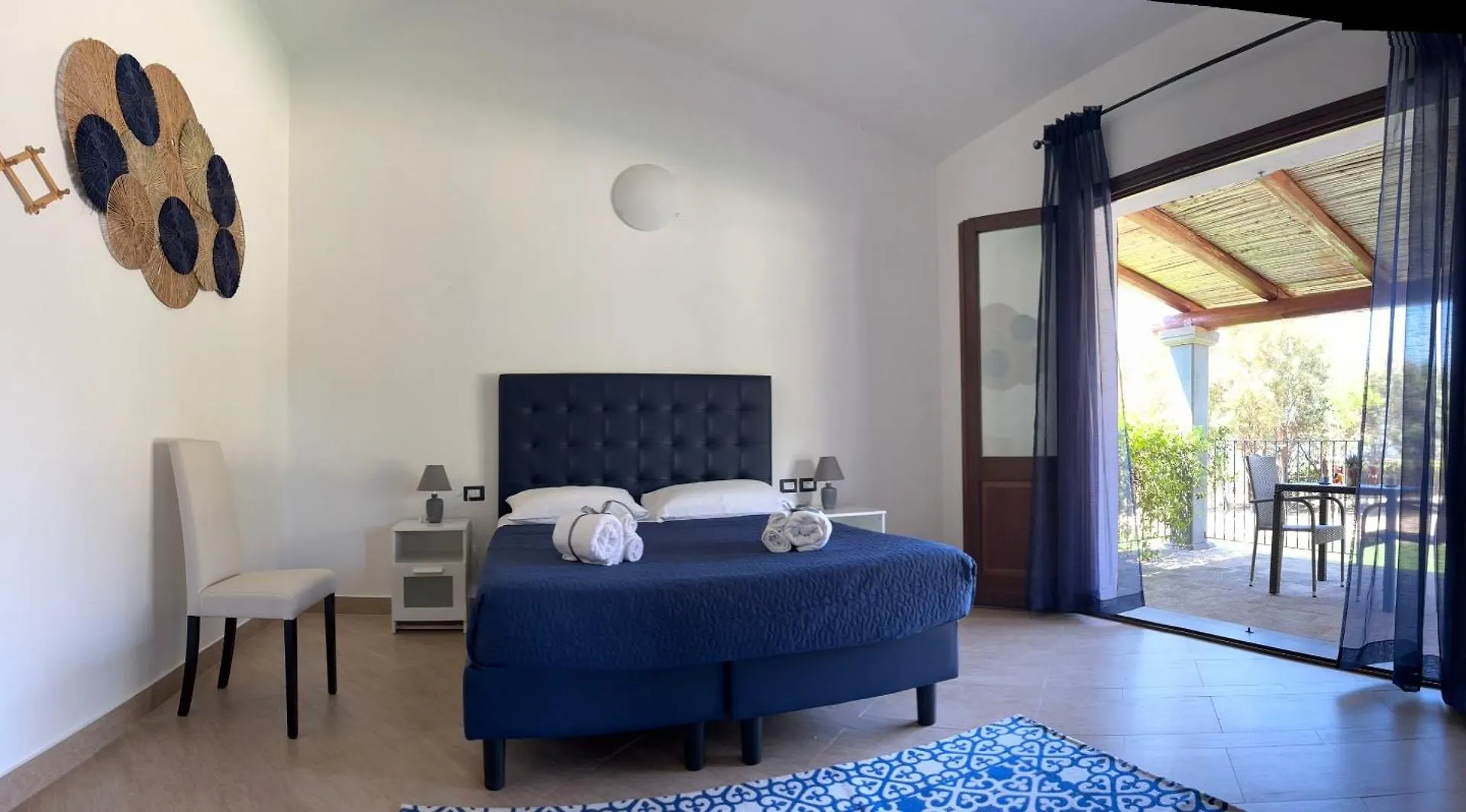 Lugh'E Luna Village Narbolia Hotel