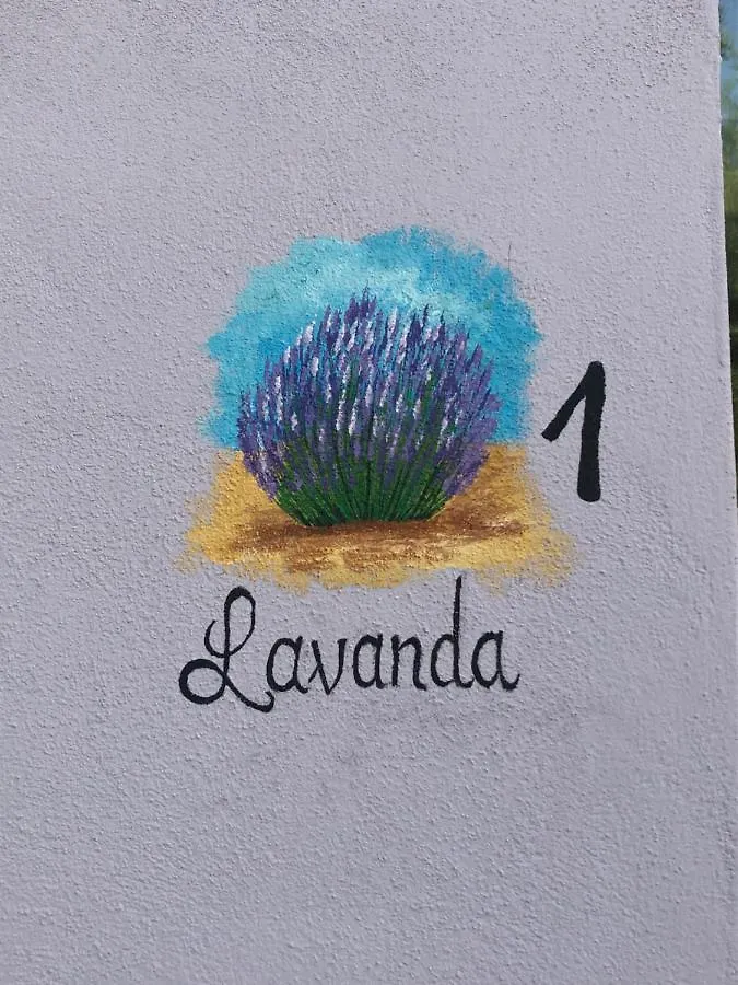Lugh'E Luna Village Narbolia 0*,