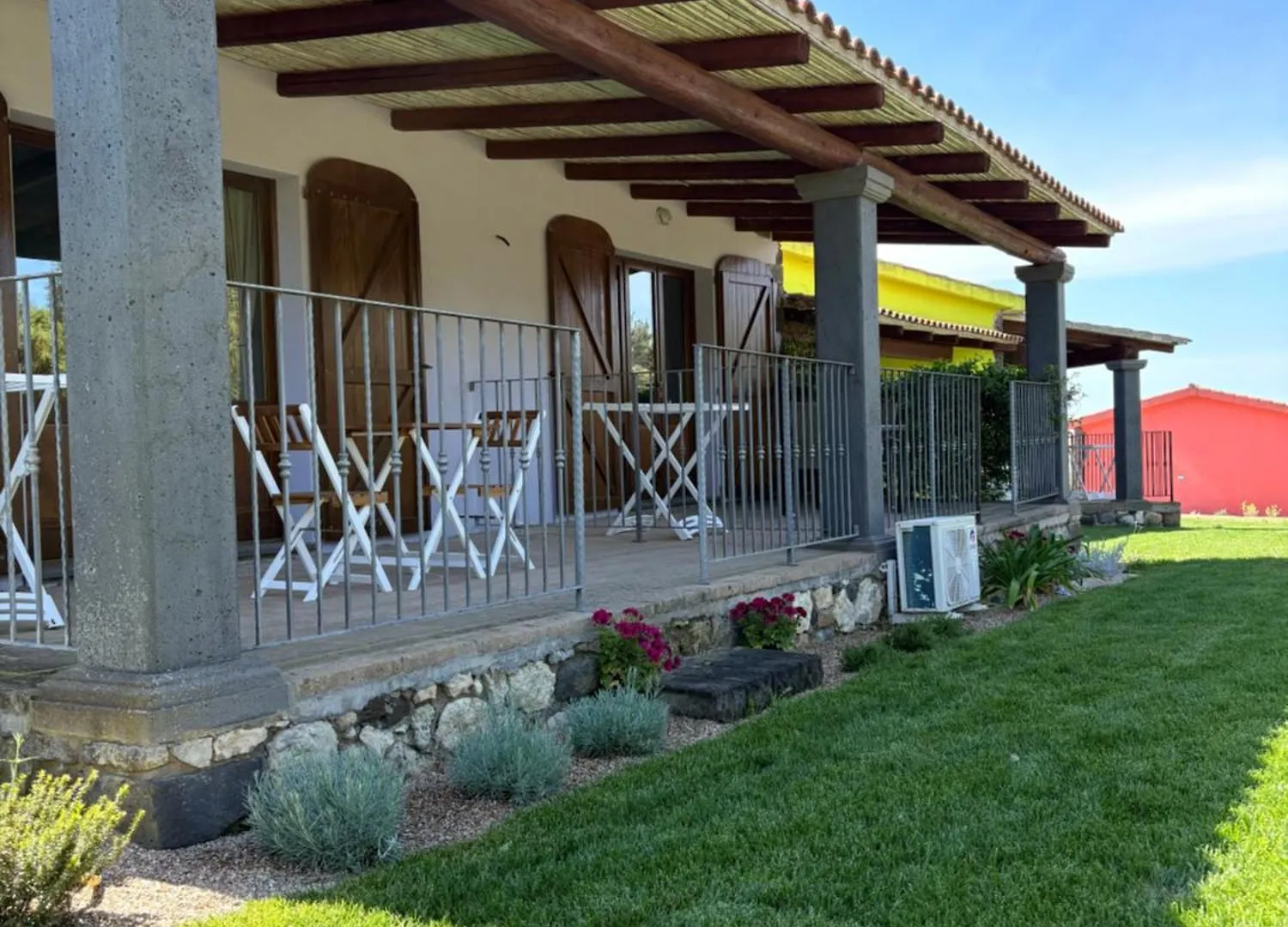Lugh'E Luna Village Narbolia 0*,  Italien